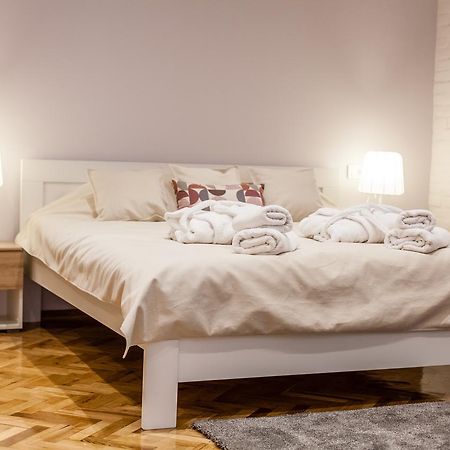 Apartmani studio Zrenjanin Esterno foto