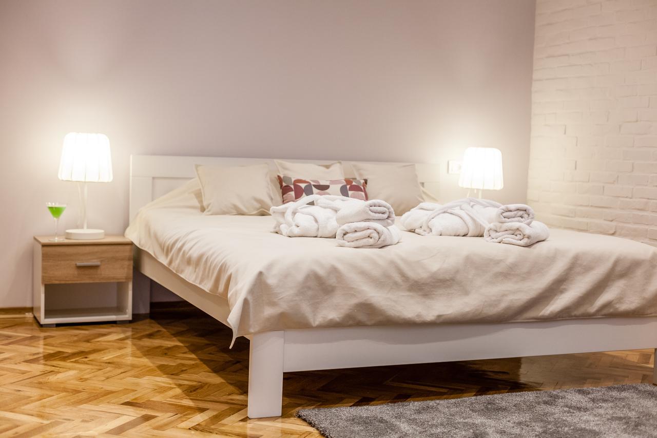 Apartmani studio Zrenjanin Esterno foto