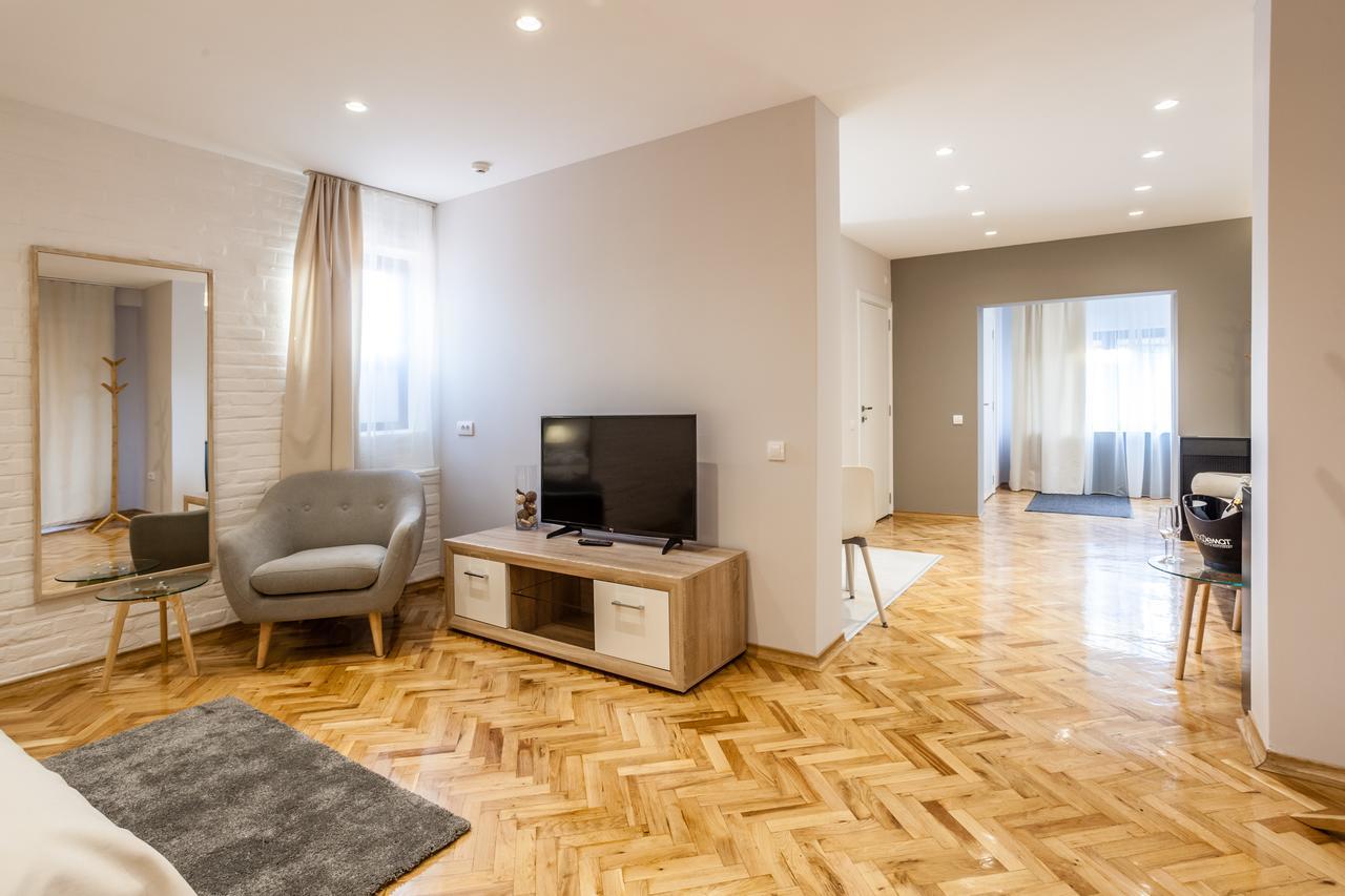 Apartmani studio Zrenjanin Esterno foto