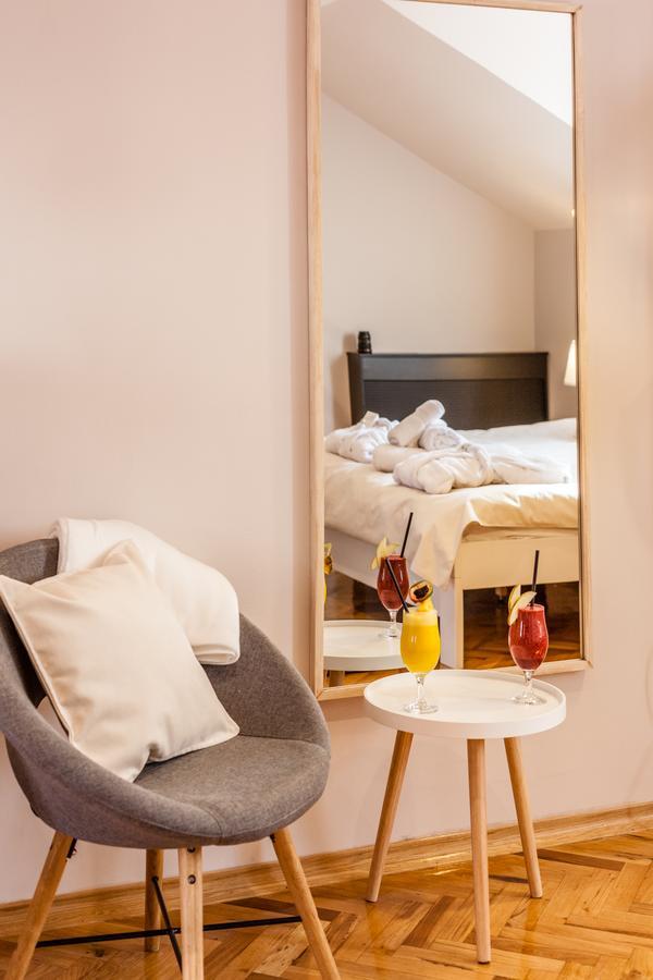 Apartmani studio Zrenjanin Esterno foto